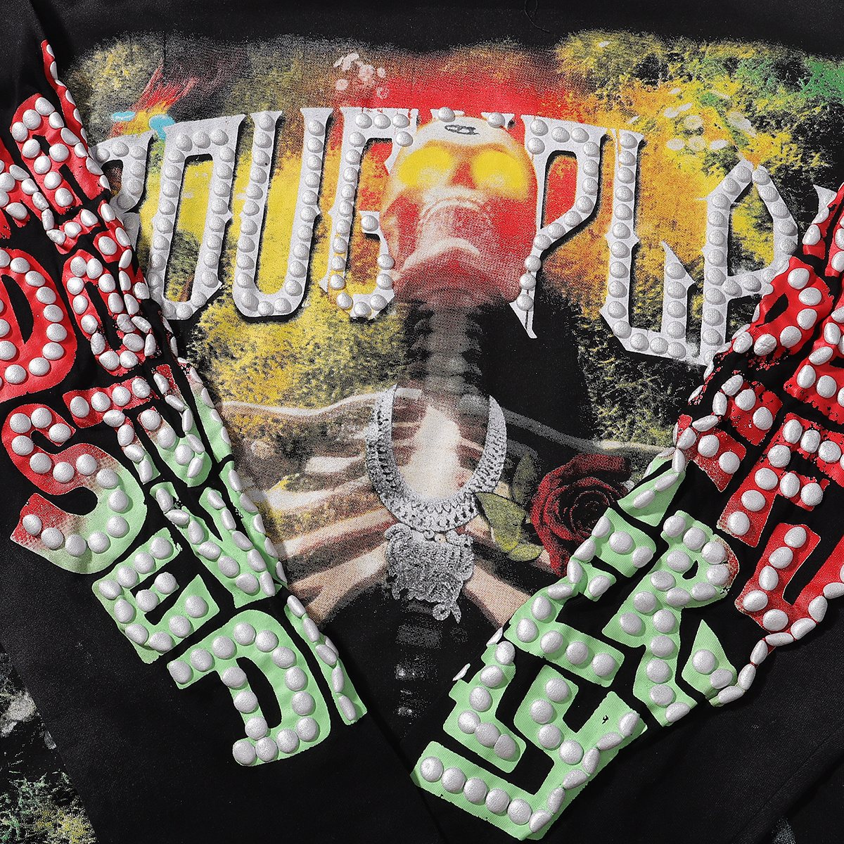 Rough Play Skull & Roses Long-Sleeve T-Shirt