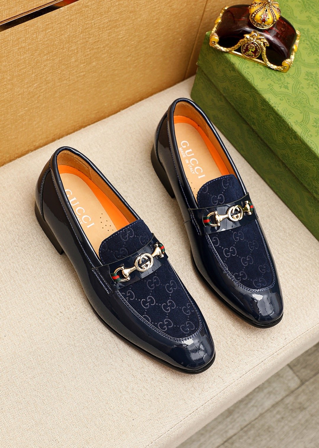 Gucci Glossy Bit Loafers