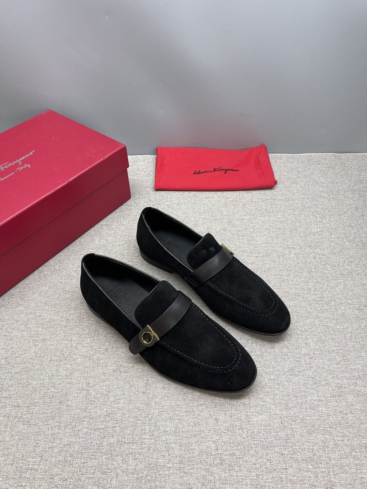 Ferragamo Men's Buckle Loafers - Almond Toe